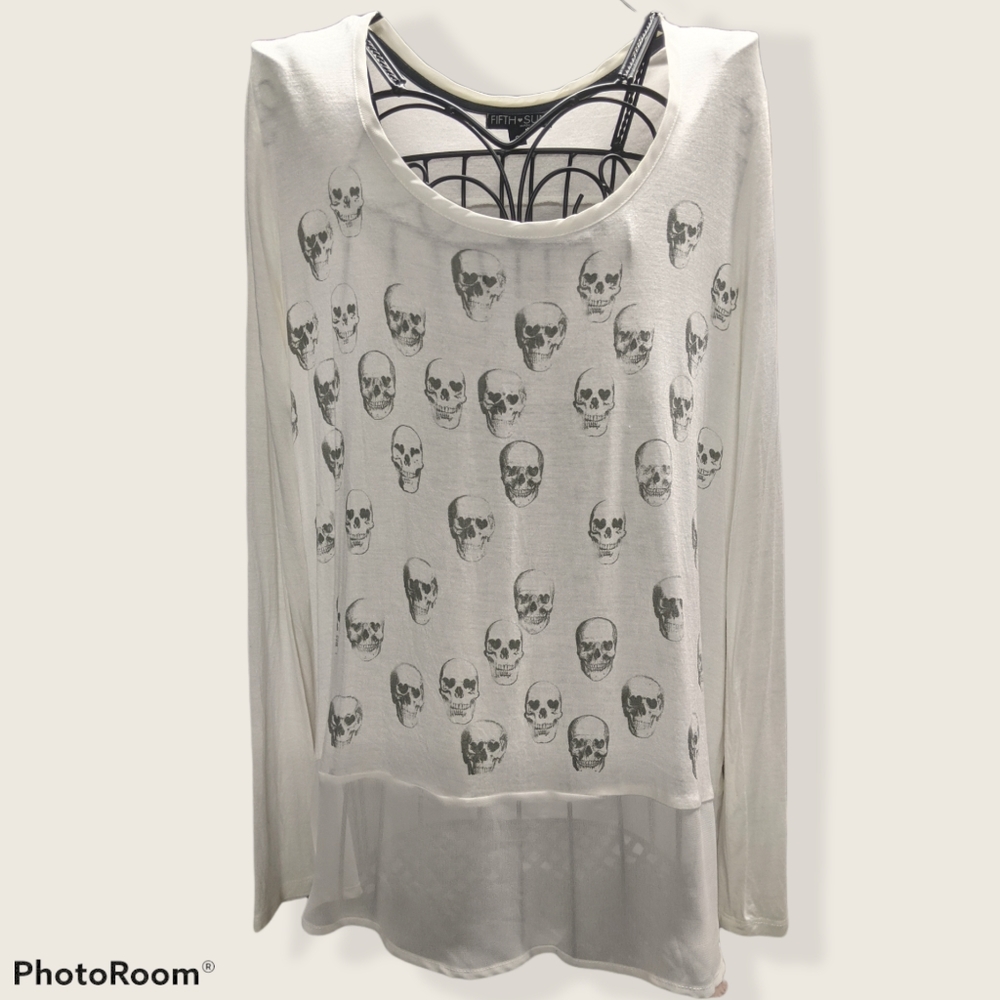 Skull blouse